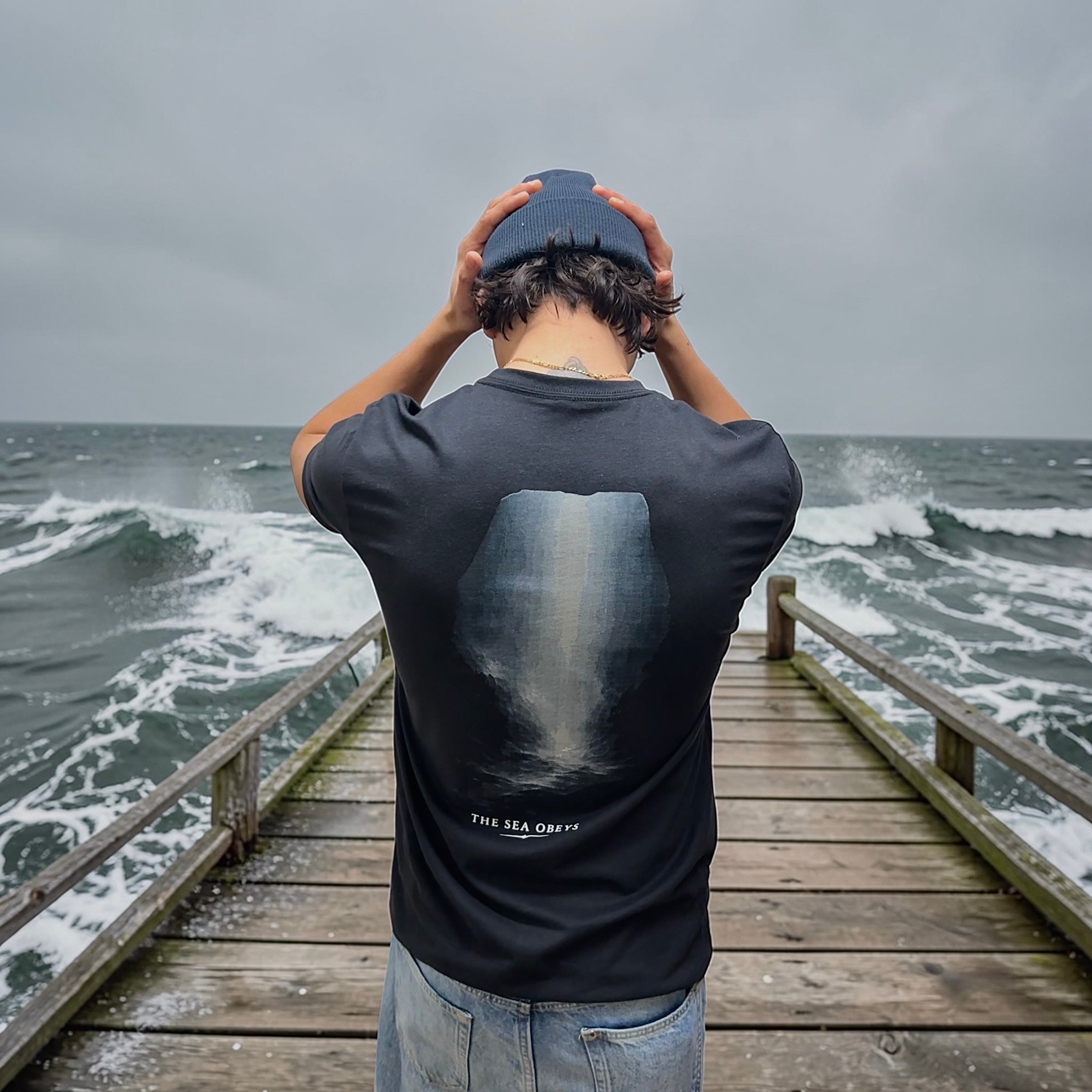 The Sea Obeys  Black Edition