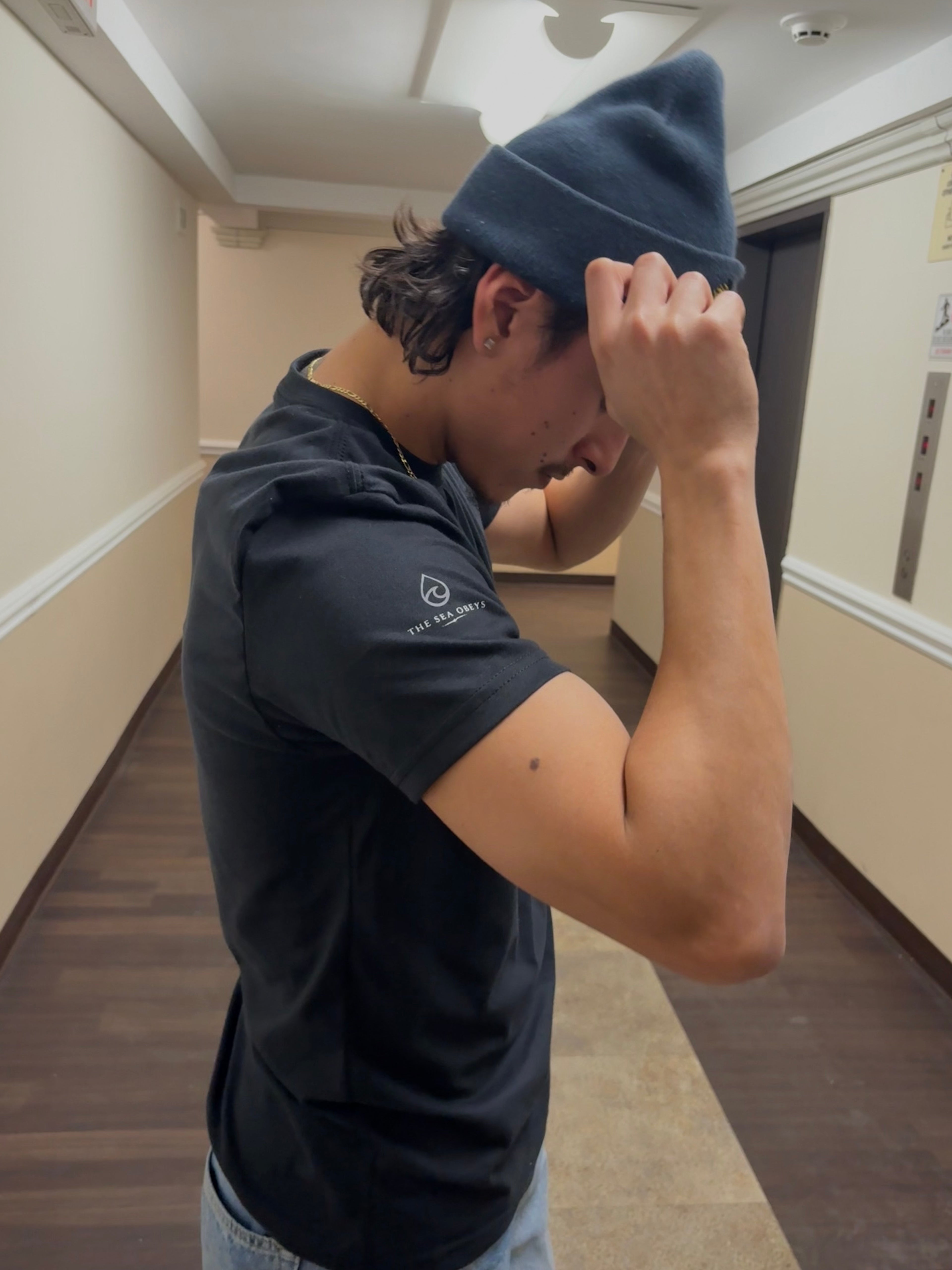 The Sea Obeys  Black Edition